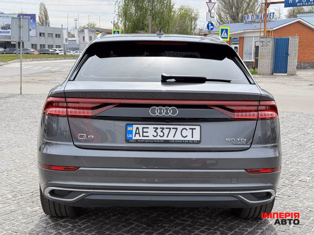 Audi Q8 - фото 5
