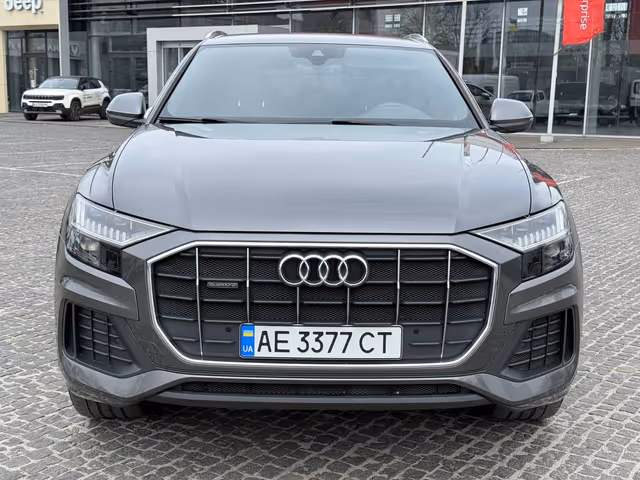 Audi Q8 - фото 2