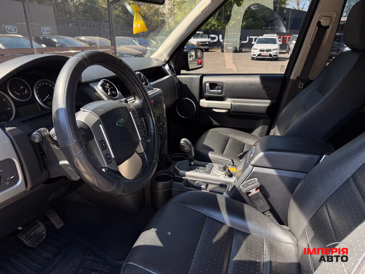 Land Rover Discovery - фото 8