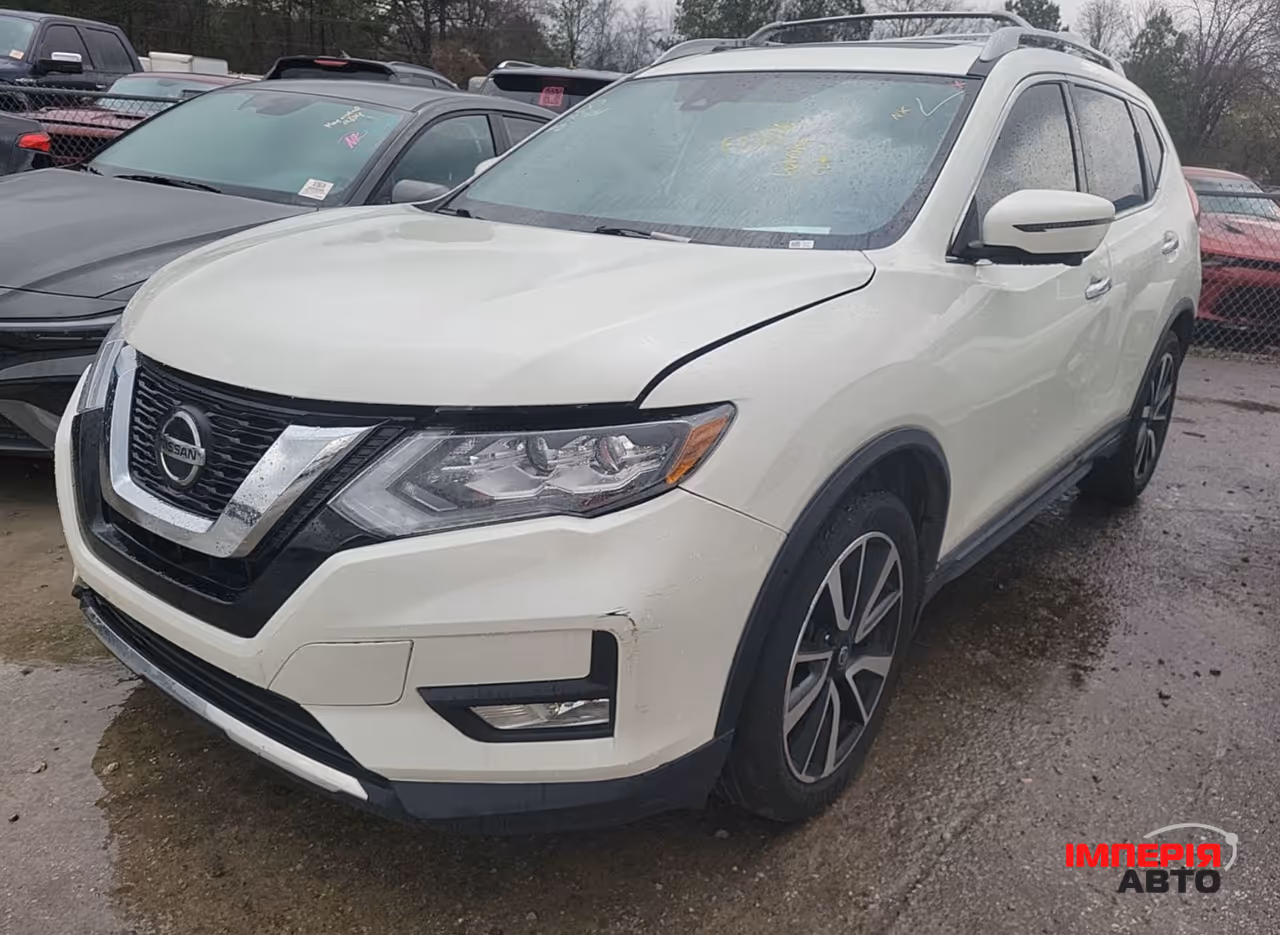 Nissan Rogue - фото 1