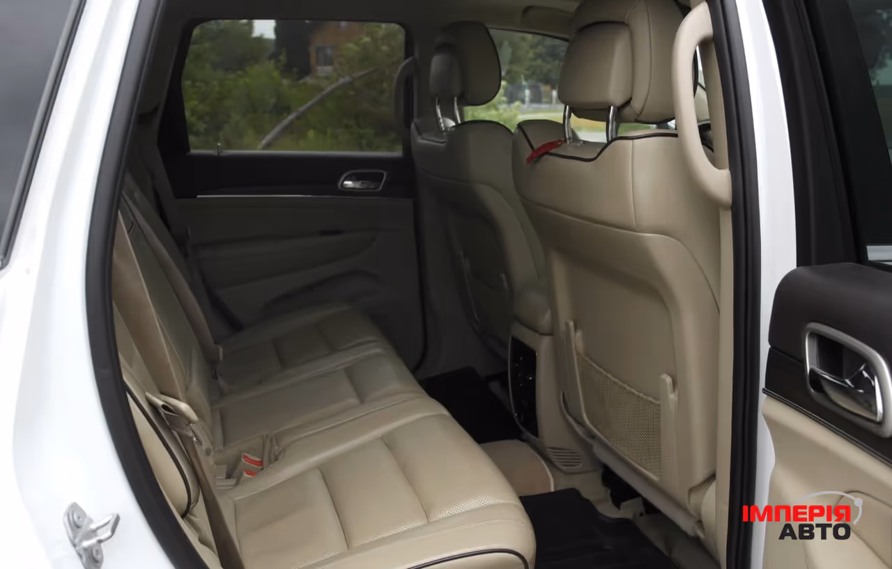 Jeep Grand Cherokee - фото 21