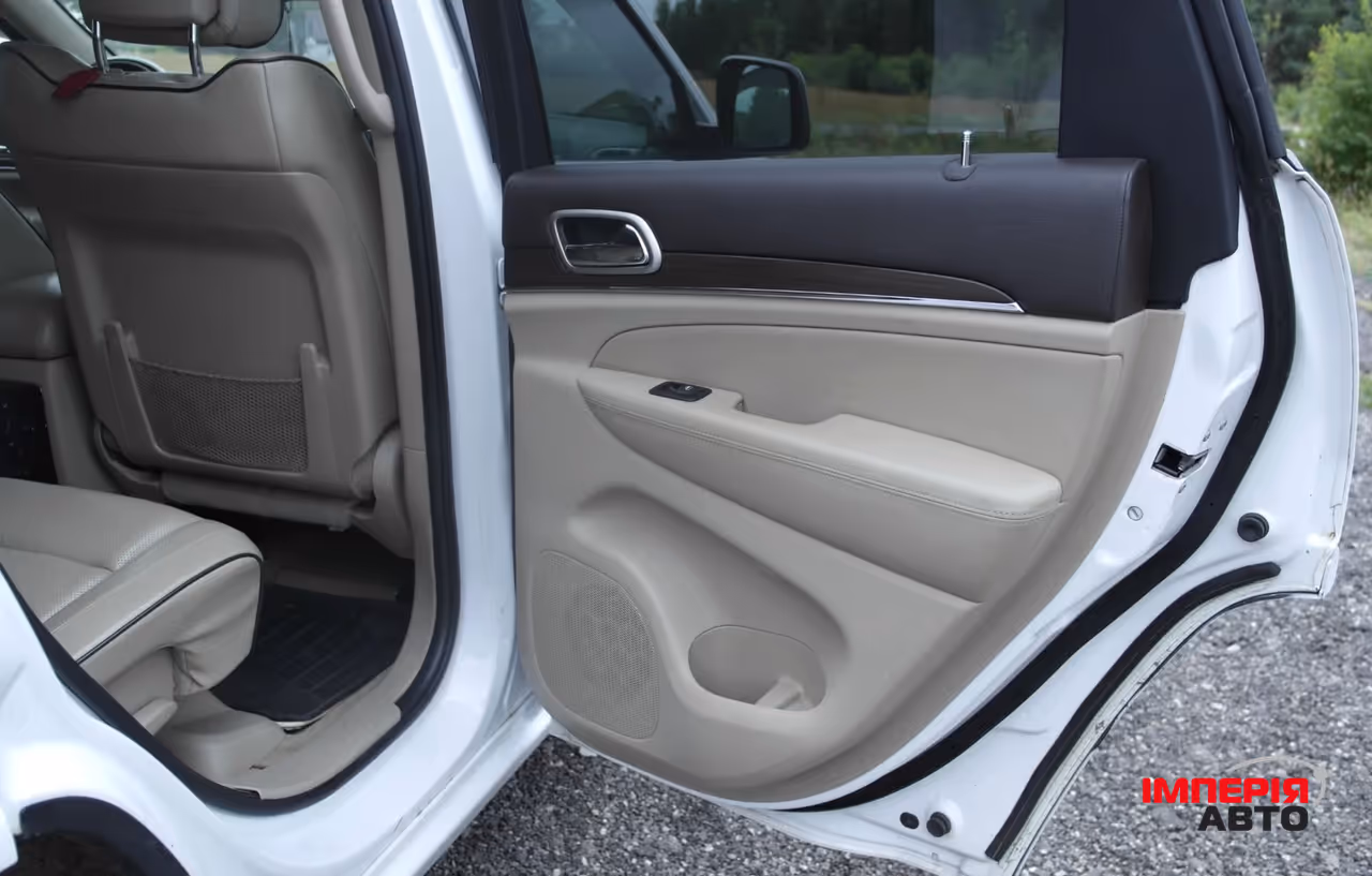 Jeep Grand Cherokee - фото 20