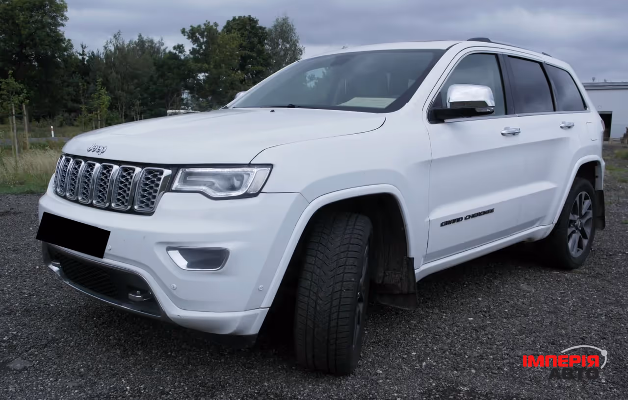 Jeep Grand Cherokee - фото 3