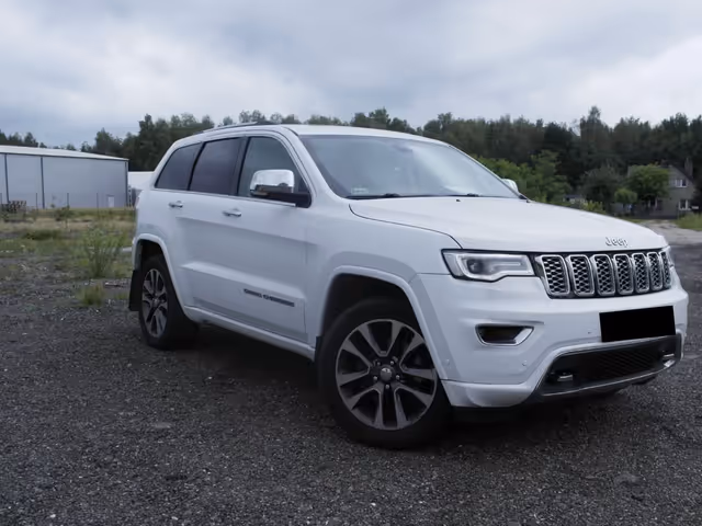 Jeep Grand Cherokee - фото 1