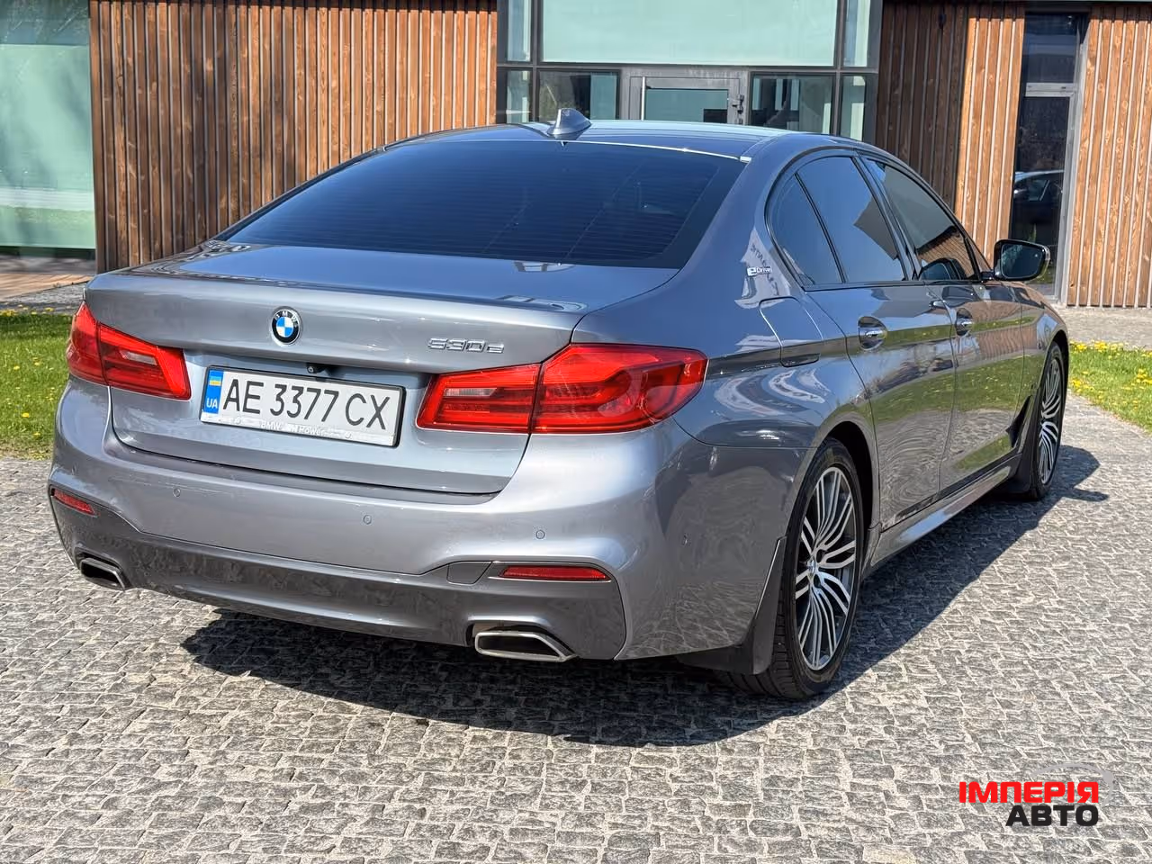 BMW 5 серії - фото 5