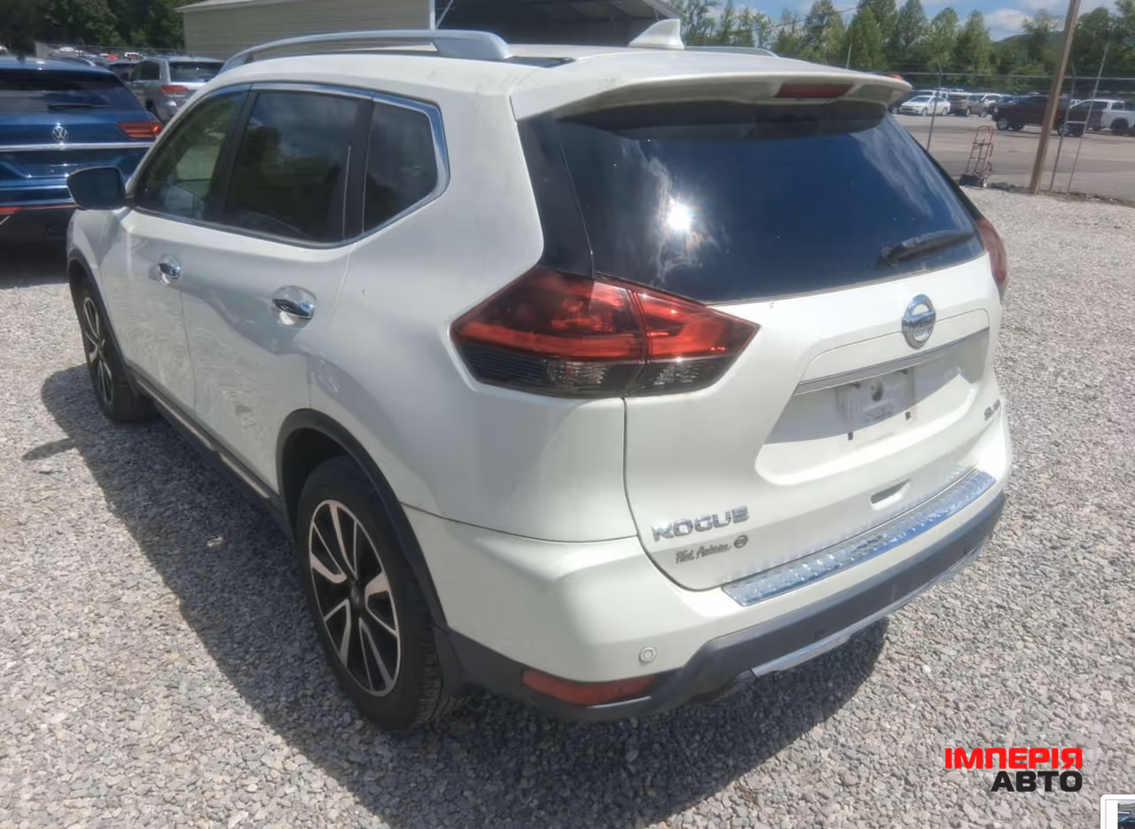 Nissan Rogue - фото 2