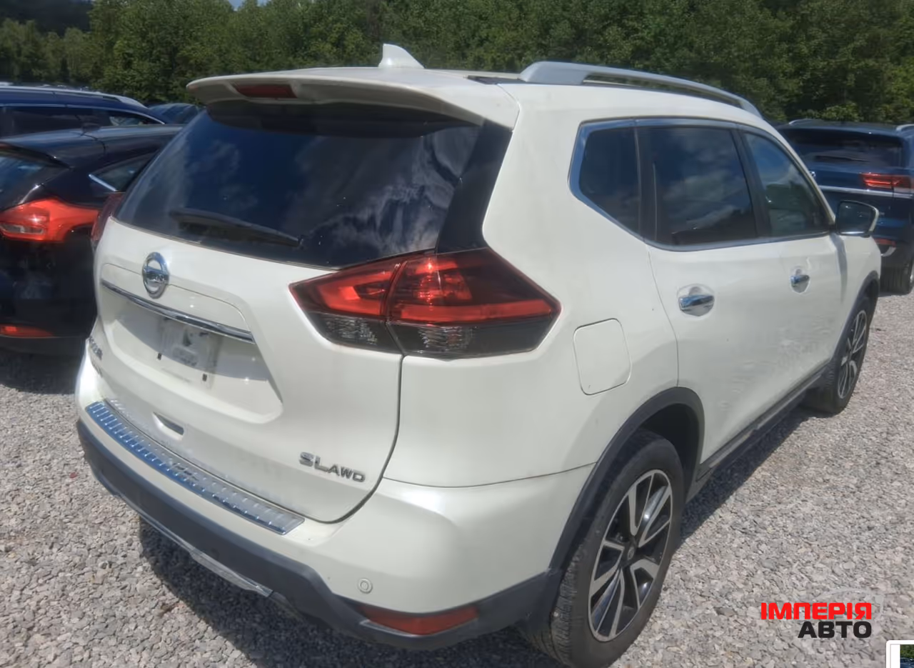 Nissan Rogue - фото 4