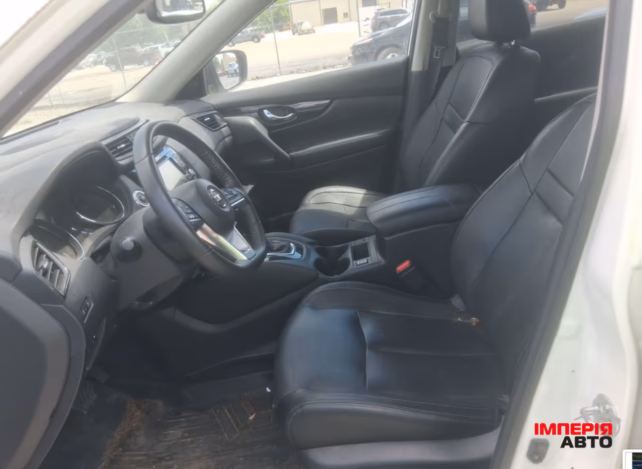 Nissan Rogue - фото 5