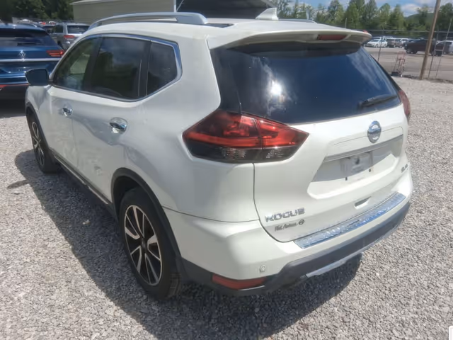 Nissan Rogue - фото 2