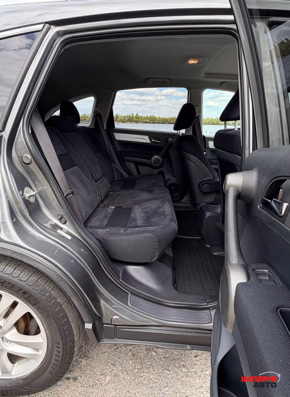 Honda CR-V - фото 23