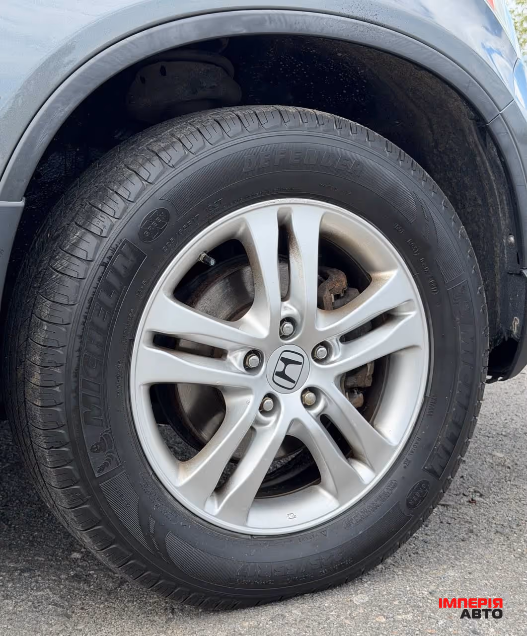 Honda CR-V - фото 16