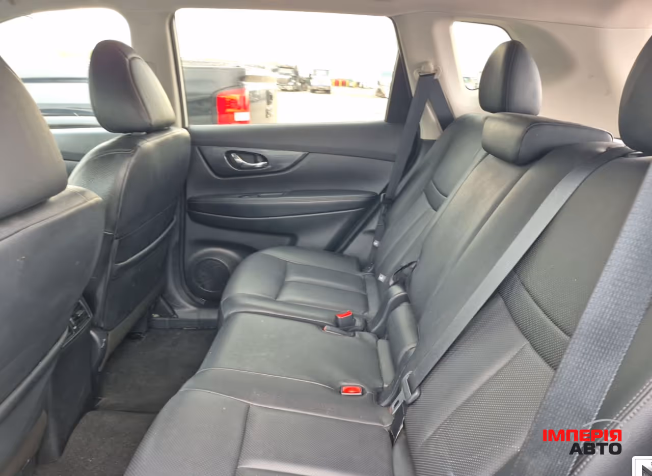 Nissan Rogue - фото 16