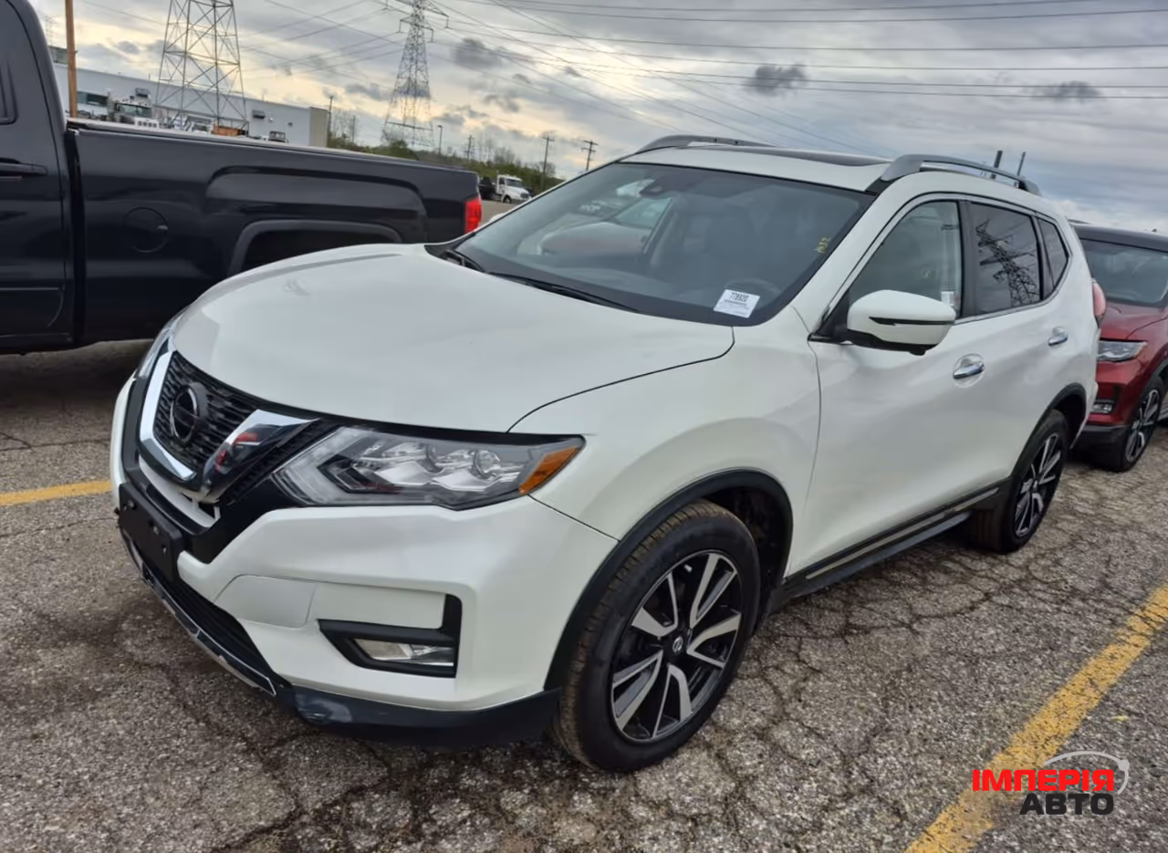 Nissan Rogue - фото 1