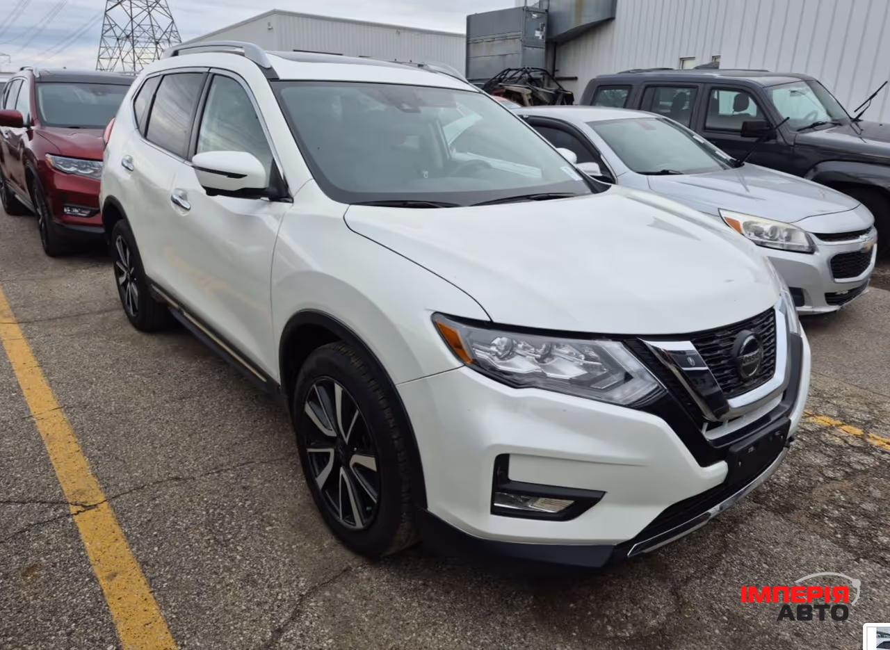 Nissan Rogue - фото 4