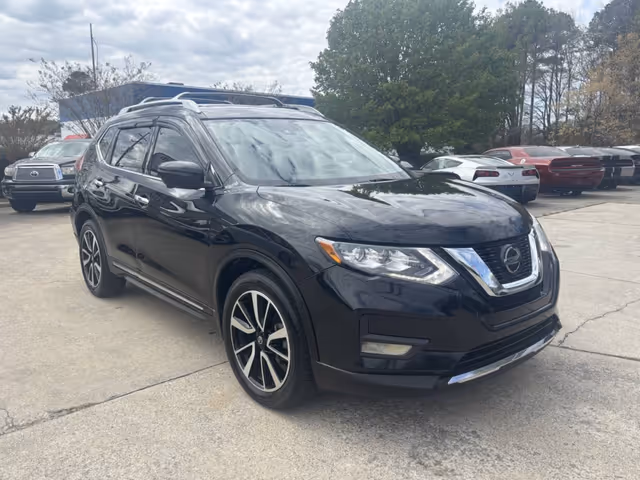 Nissan Rogue - фото 1