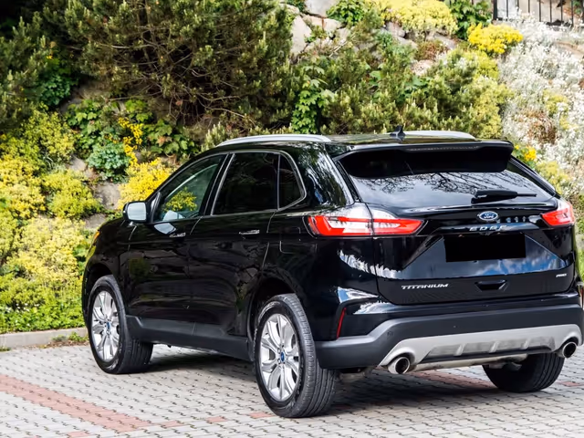 Ford Edge - фото 5