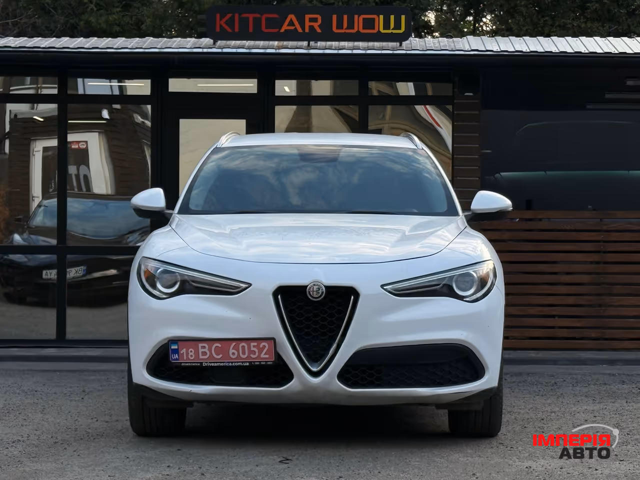 Alfa Romeo Stelvio - фото 1