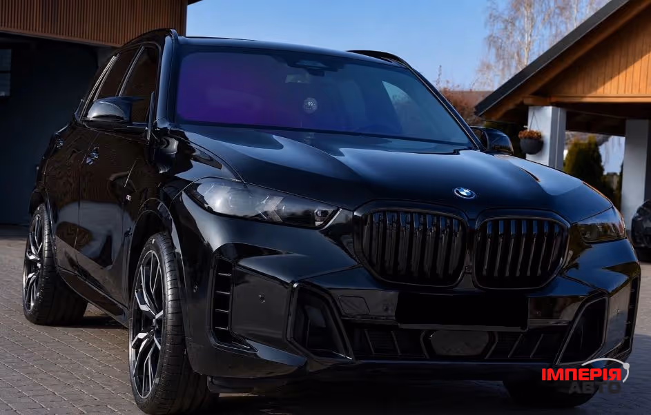 BMW X5 - фото 1