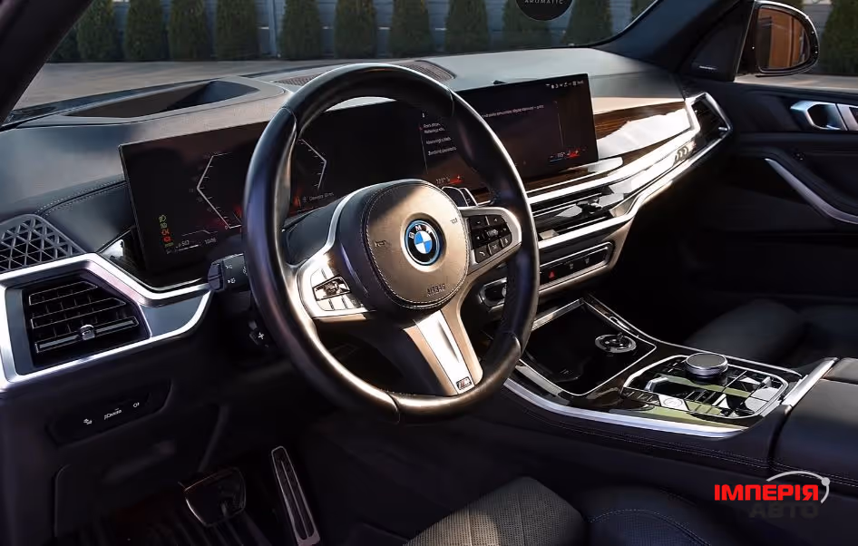 BMW X5 - фото 11