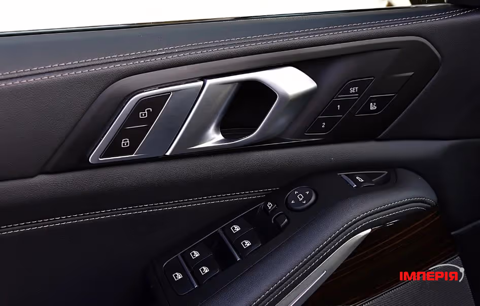 BMW X5 - фото 15
