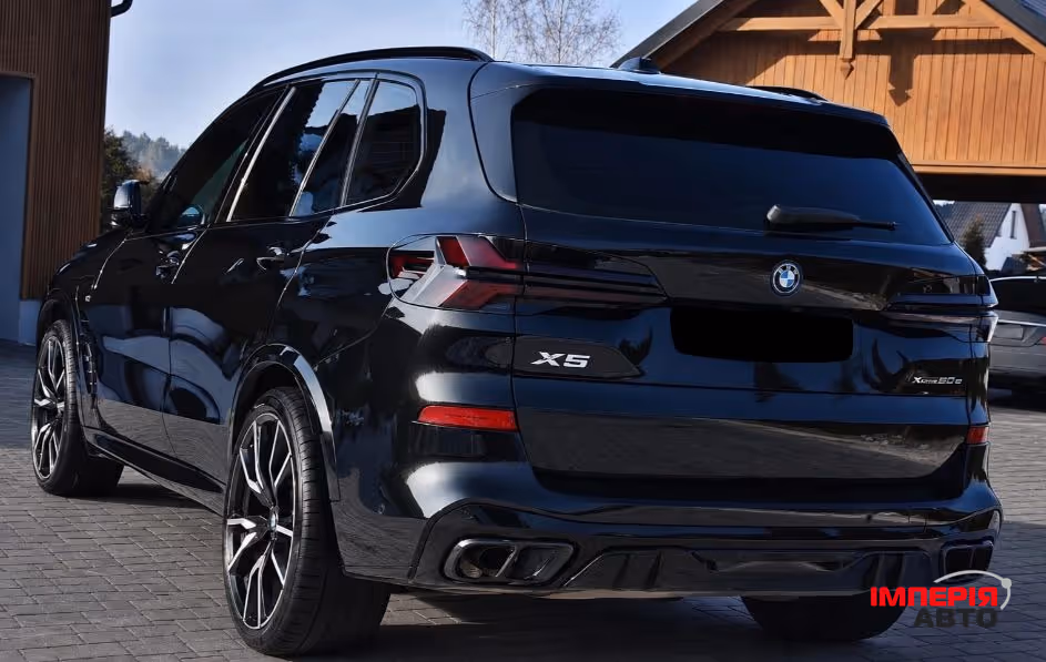 BMW X5 - фото 7