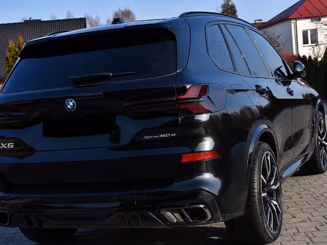 BMW X5 - фото 5