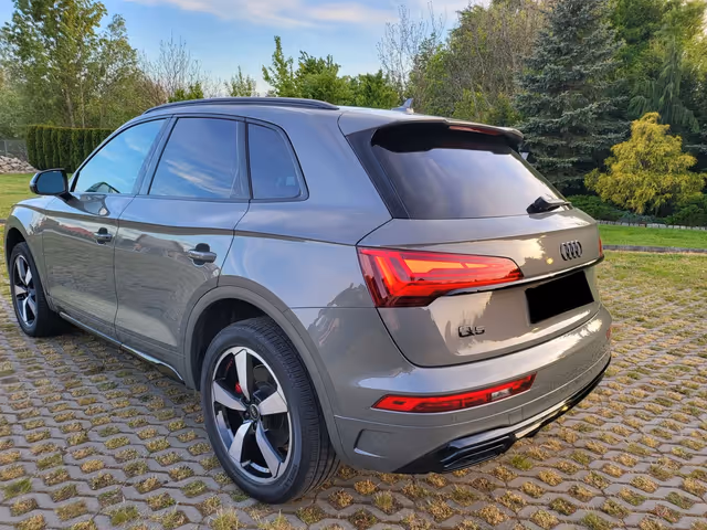 Audi Q5 - фото 3