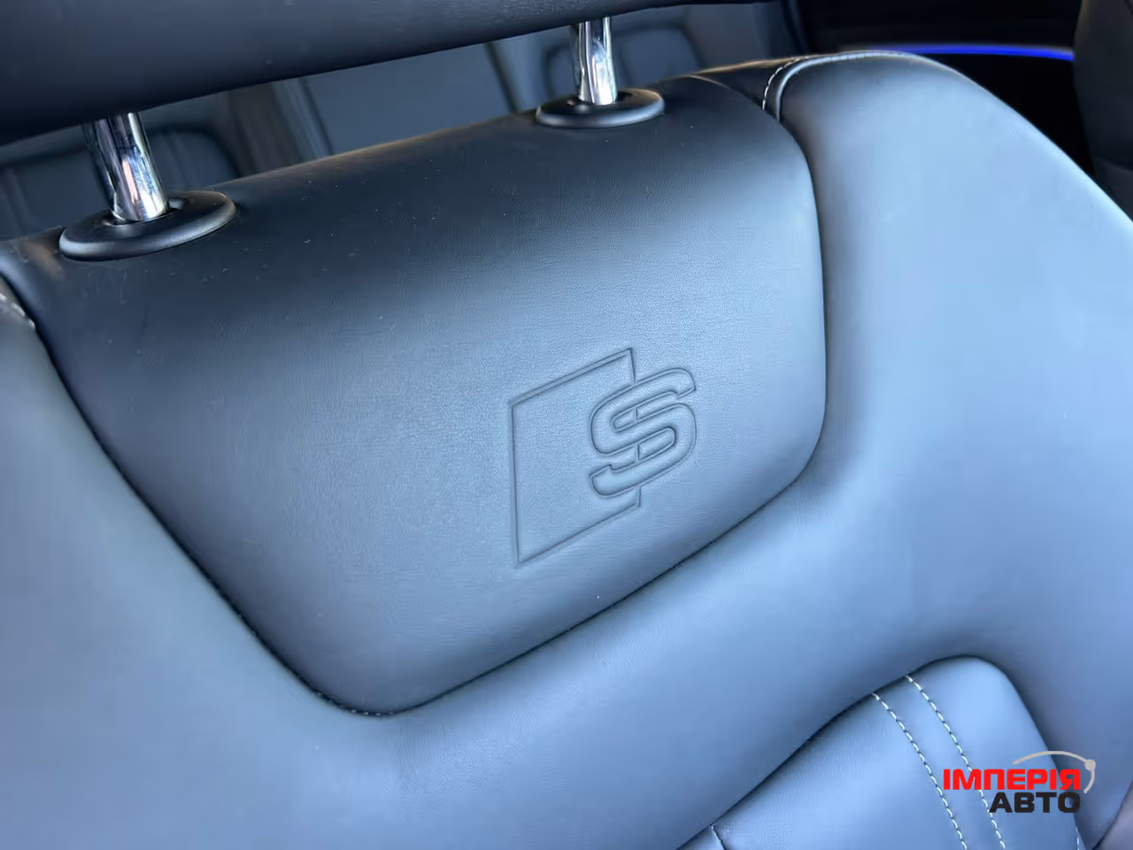 Audi e-tron - фото 35