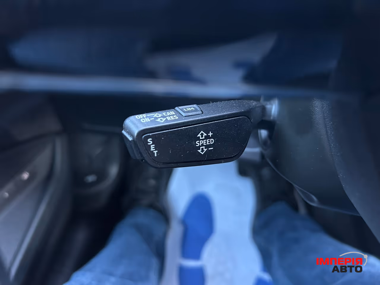 Audi e-tron - фото 45