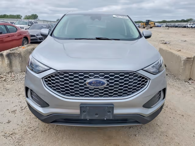Ford Edge - фото 1