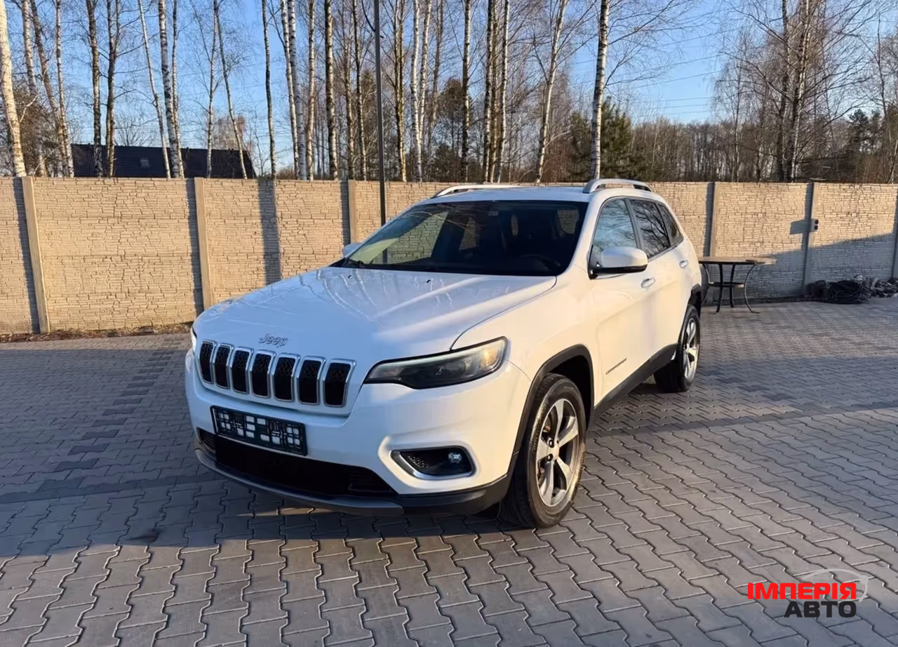 Jeep Cherokee - фото 4