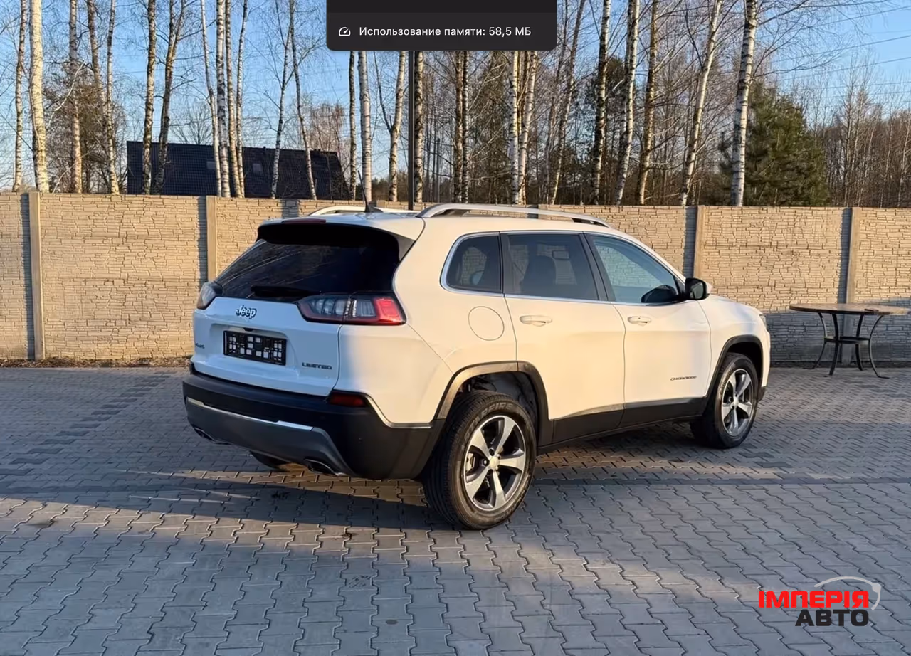 Jeep Cherokee - фото 8