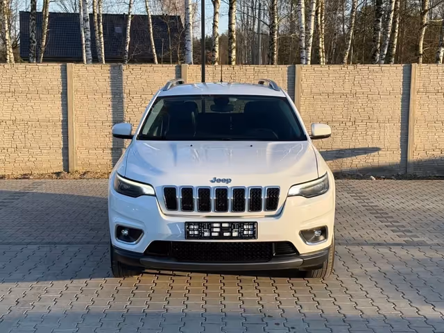 Jeep Cherokee - фото 1