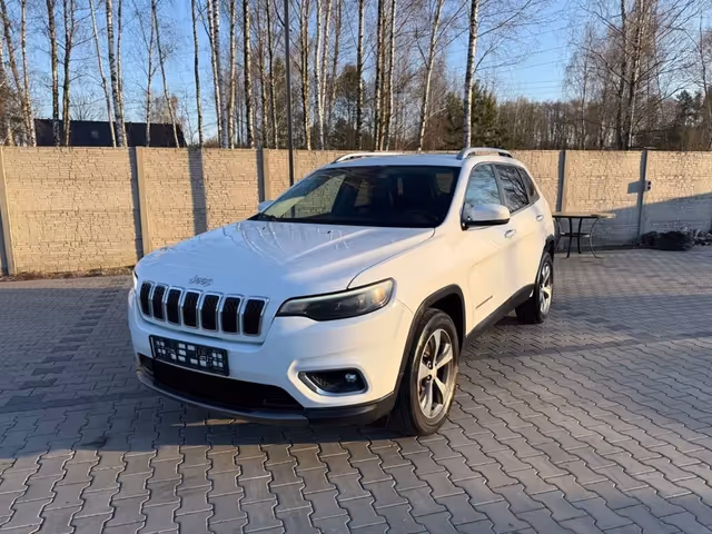 Jeep Cherokee - фото 4