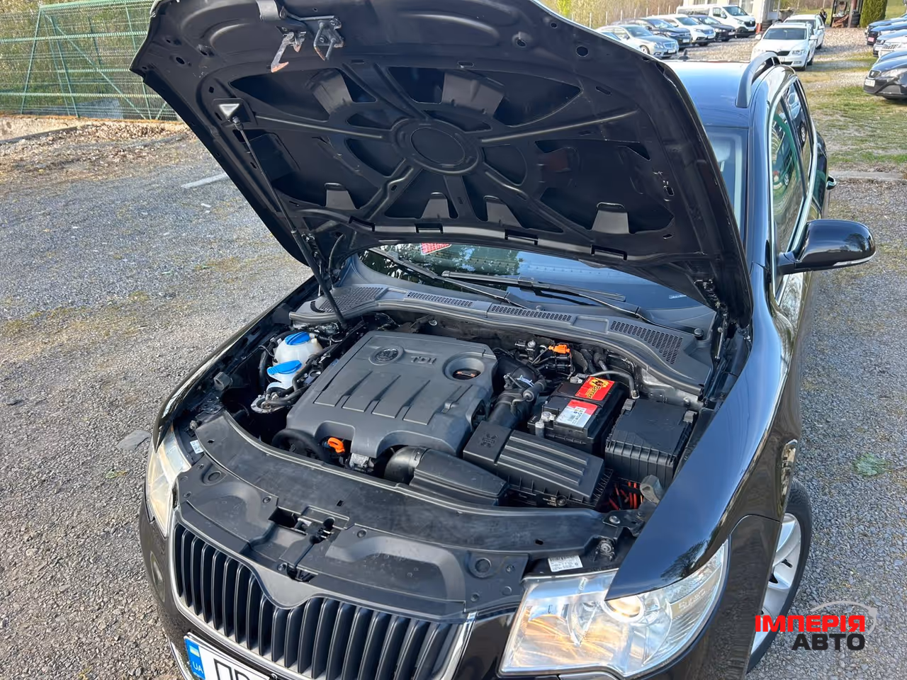 Skoda Superb - фото 31