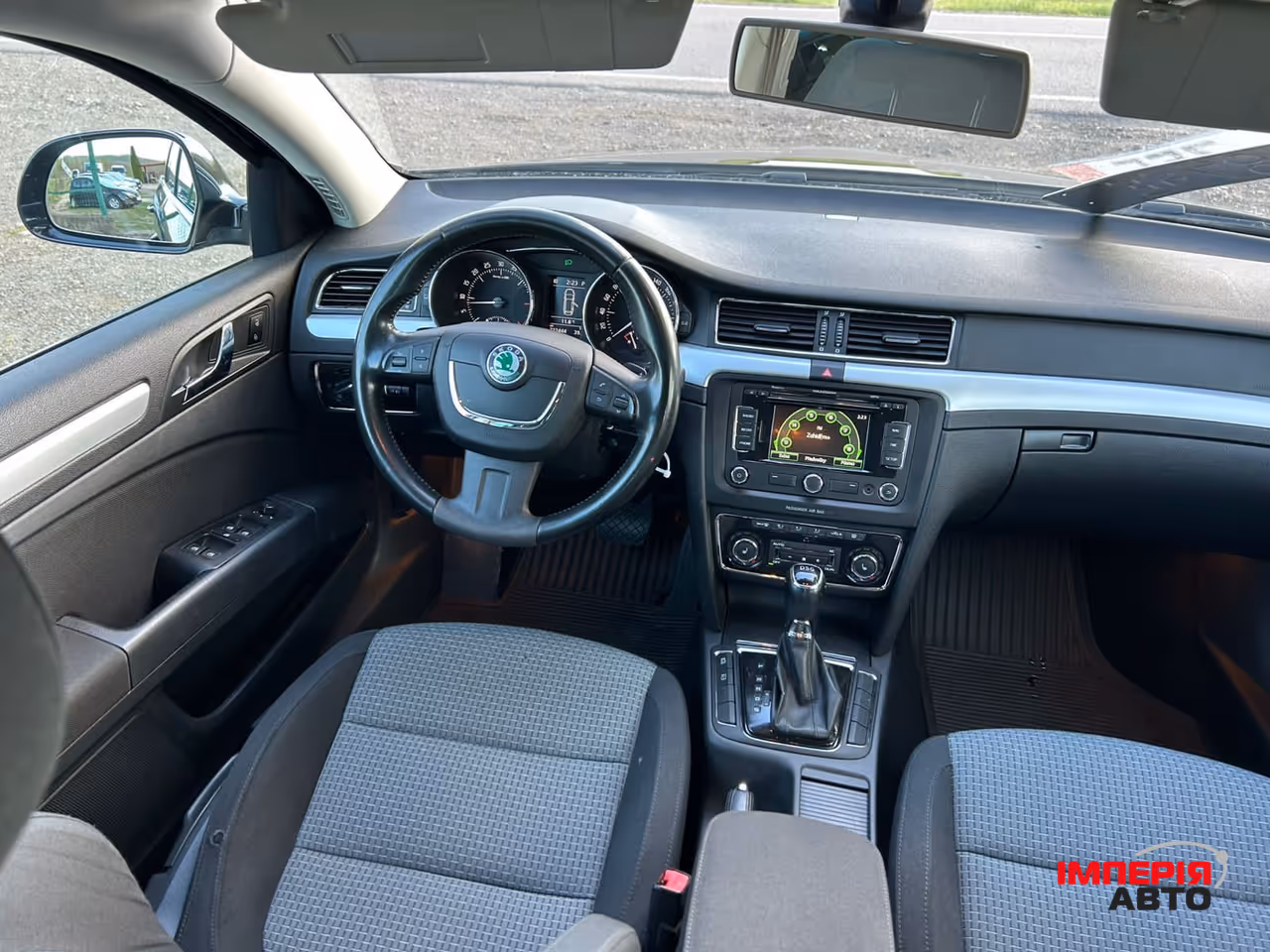 Skoda Superb - фото 14