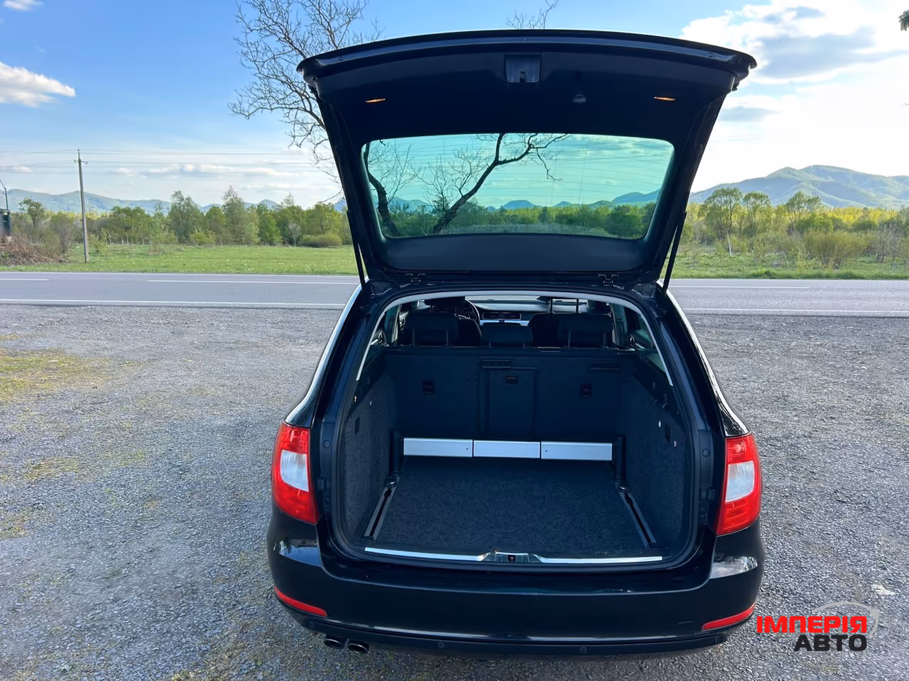 Skoda Superb - фото 13