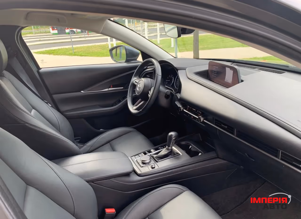 Mazda CX-30 - фото 14