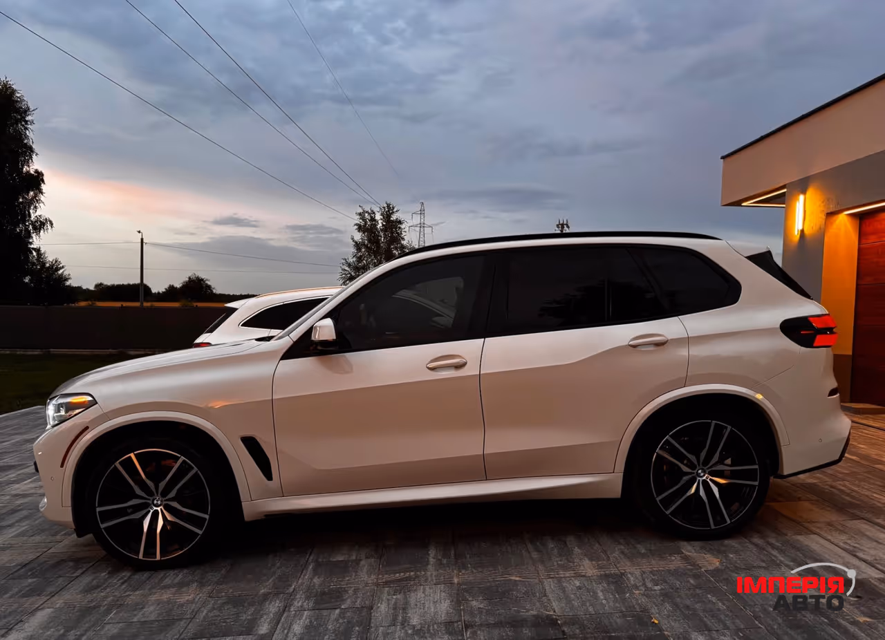 BMW X5 - фото 8