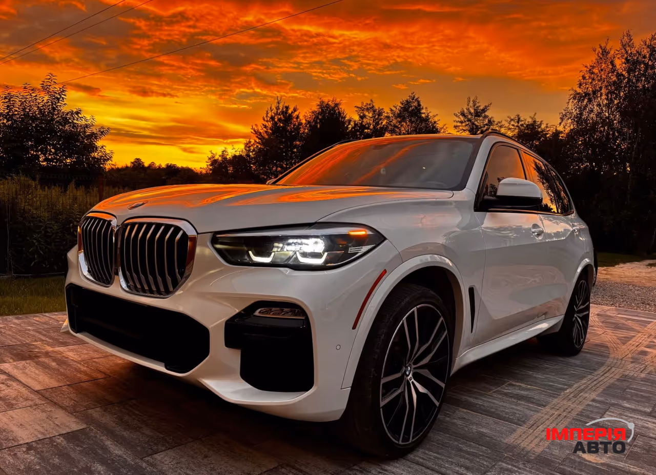 BMW X5 - фото 1