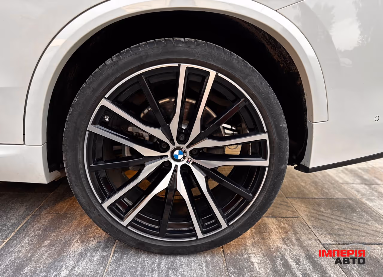 BMW X5 - фото 19