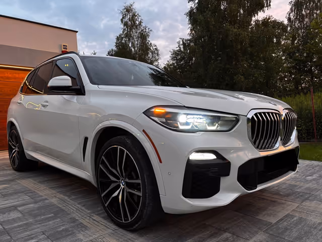 BMW X5 - фото 2
