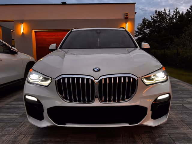 BMW X5 - фото 3
