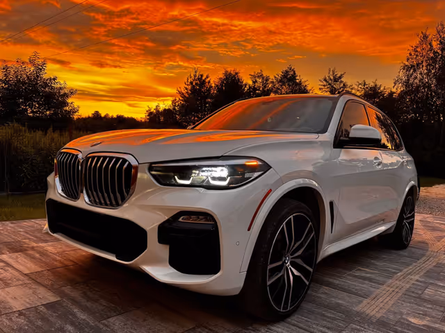 BMW X5 - фото 1