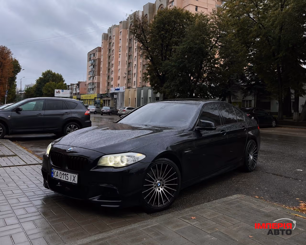 BMW 5 серії - фото 1