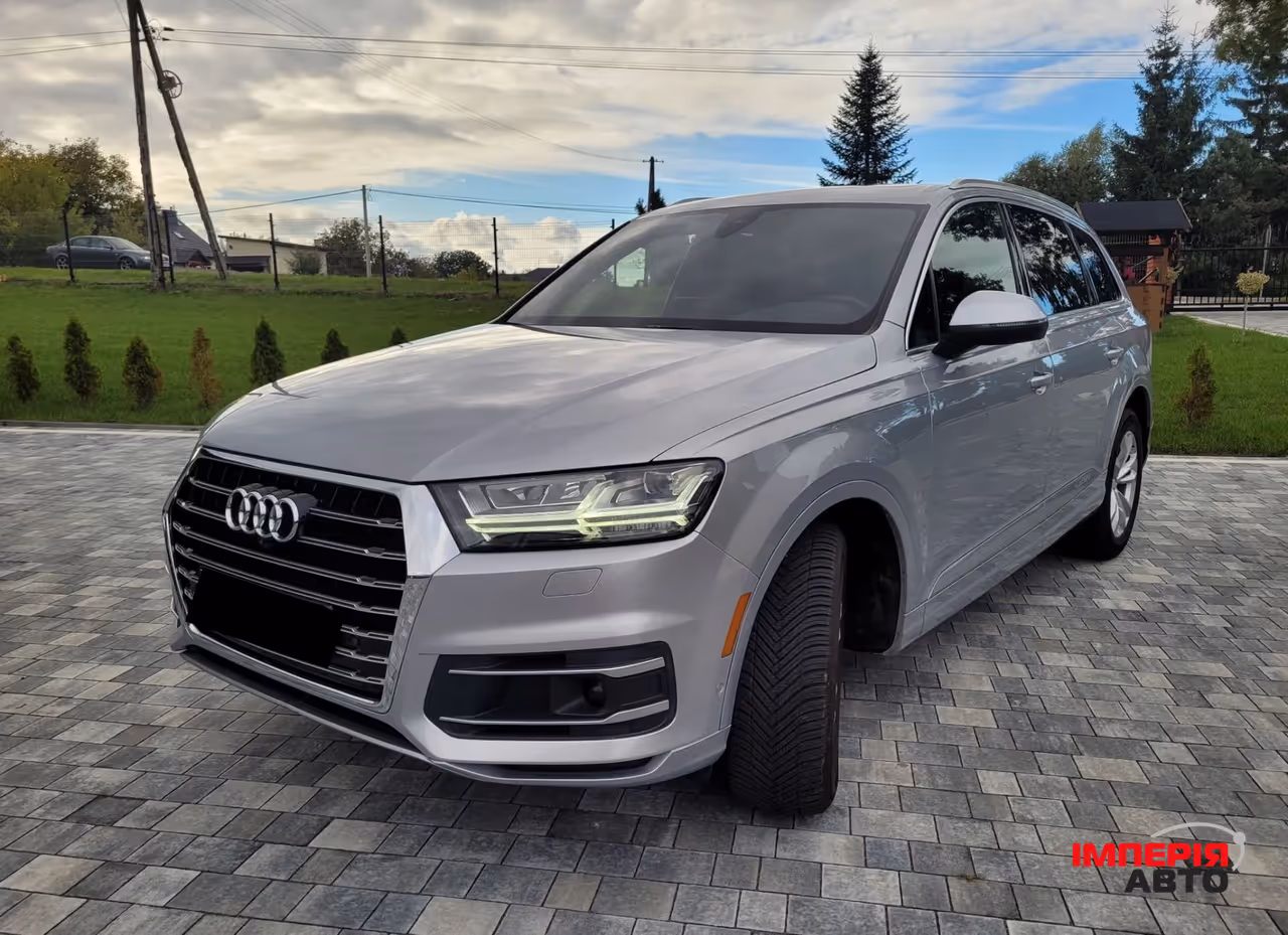 Audi Q7 - фото 2
