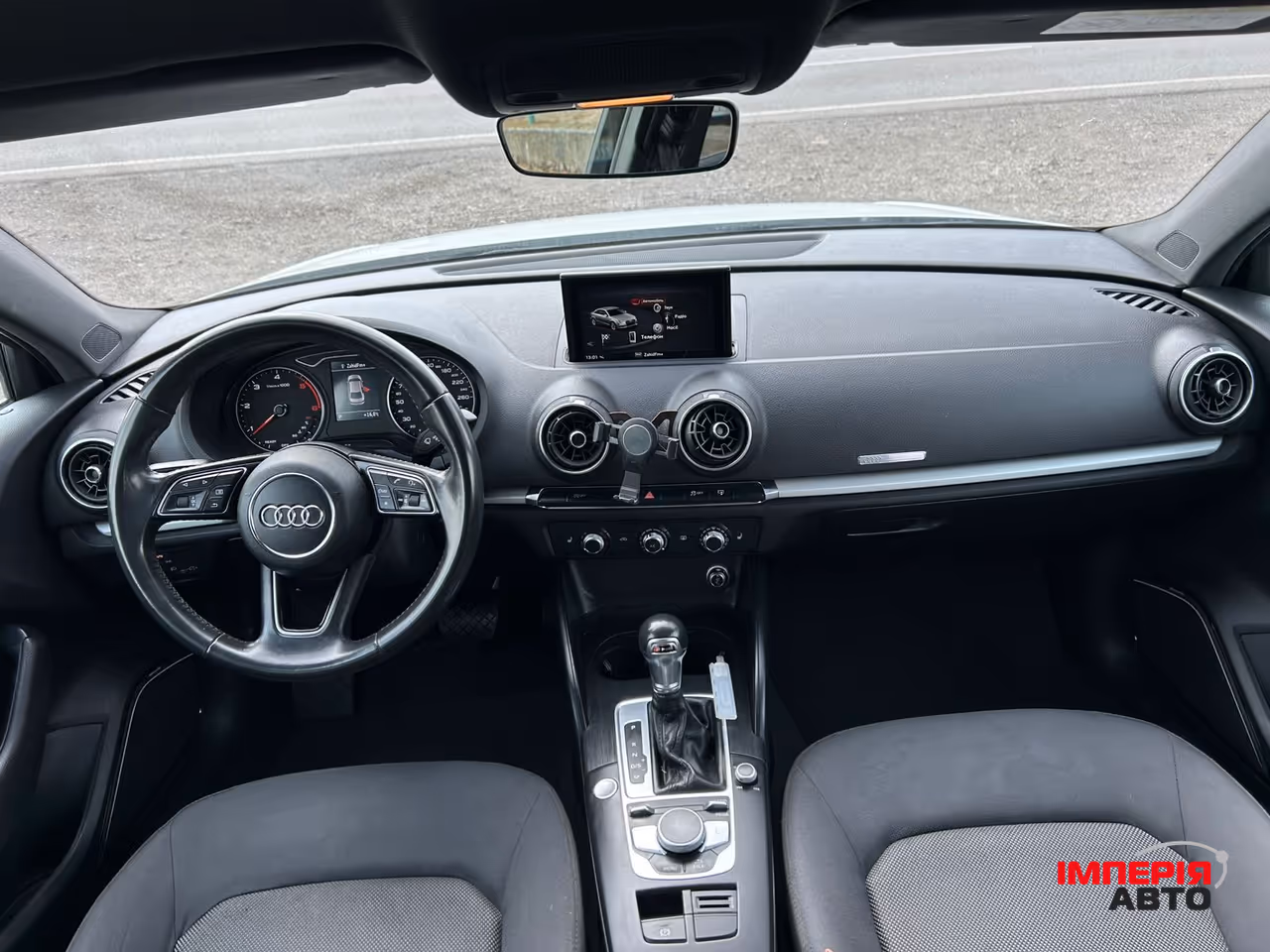 Audi A3 - фото 12