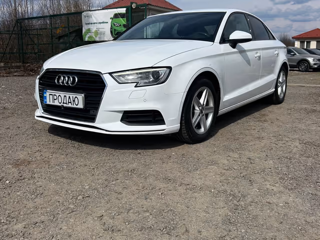 Audi A3 - фото 1