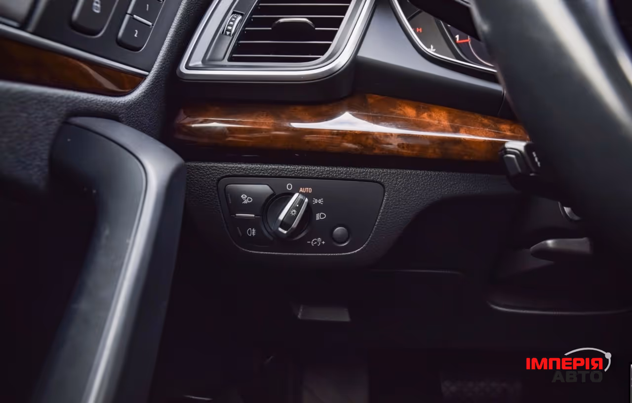 Audi Q5 - фото 20