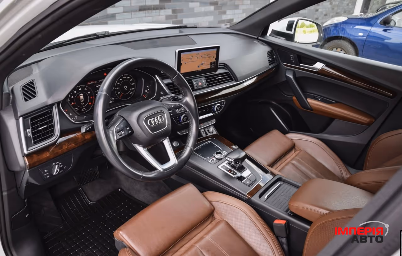 Audi Q5 - фото 9